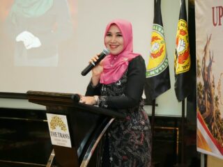 Mentan Puji Khofifah, Ning Lia Beri Sinyal Kuat untuk Emil di Munas IKA UPN