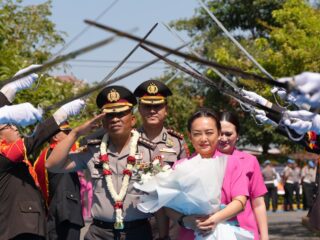 AKBP Bobby Resmi Pimpin Polresta Sidoarjo, Kombes Christian Tobing Pindah Tugas