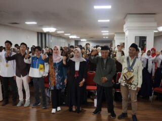 PII Surabaya Ajak 120 Pelajar Kritis Hadapi Era Digital