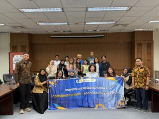Dosen FEB UNESA Latih Mahasiswa Indonesia di Taiwan Tulis Jurnal Internasional