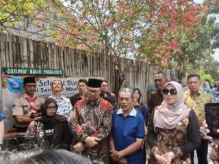 Kunjungi Verifikasi DPD RI Awards 2026, Ning Lia Terpukau Inovasi Batik Lamongan
