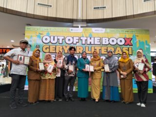 Semarak Bulan Bahasa, Disperpusif Sidoarjo Gelar Gebyar Literasi dan Pameran Buku
